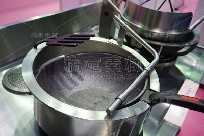 用平底锅自动烹饪