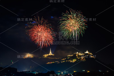 五彩缤纷的烟火
