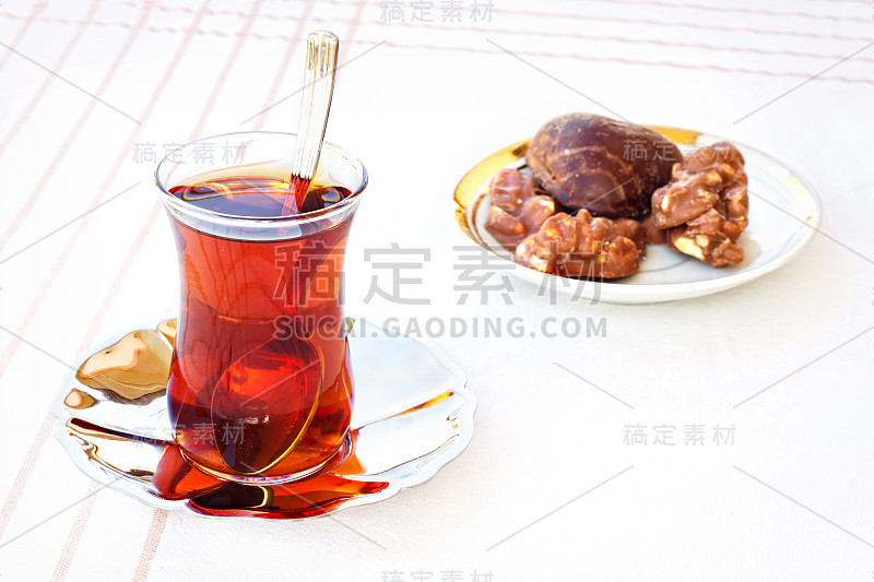 茶和饼干