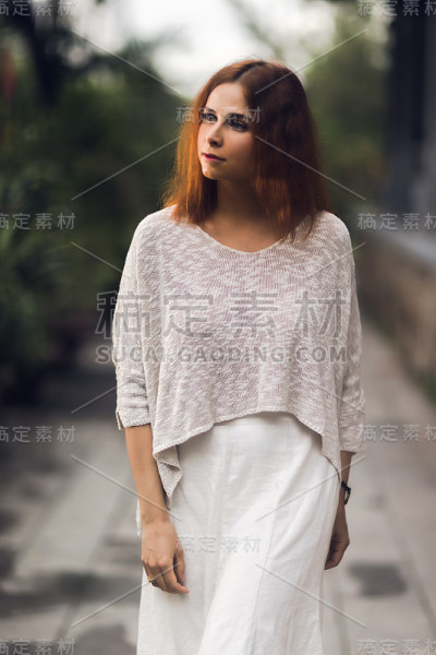 一个美丽女人的肖像