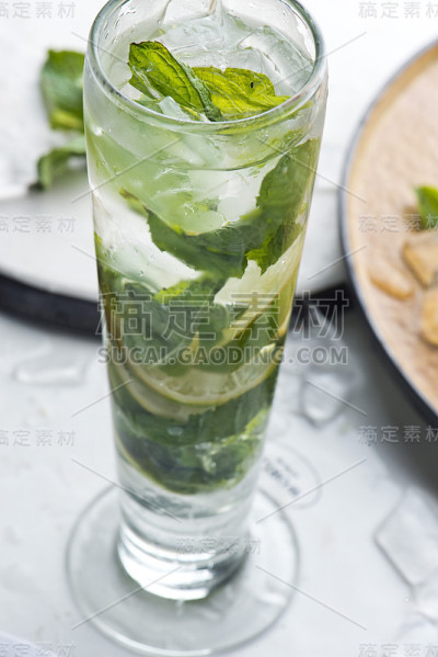 鸡尾酒