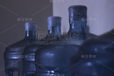 水冷却器瓶