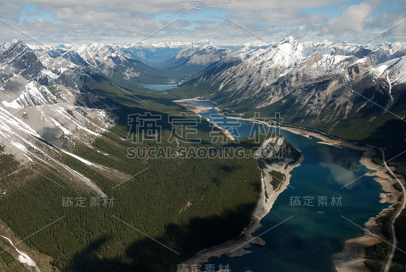 浪花湖，阿尔伯塔落基山脉