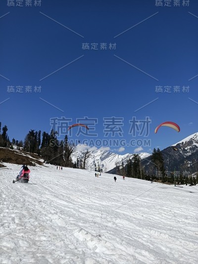 马纳利