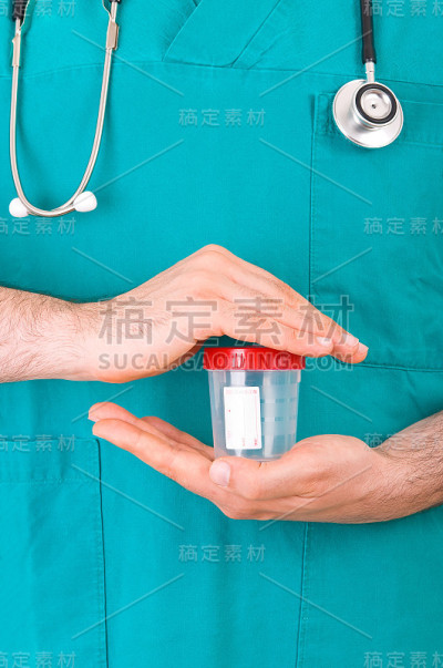 医学博士。