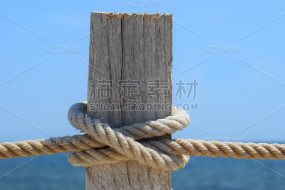 背景与海，海结之结