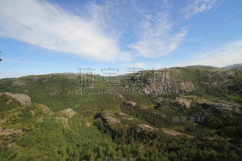 讲坛石(布道石)附近美丽的挪威风景