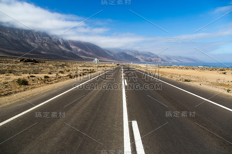 智利北部Bahia Inglesa地区的美好场景。