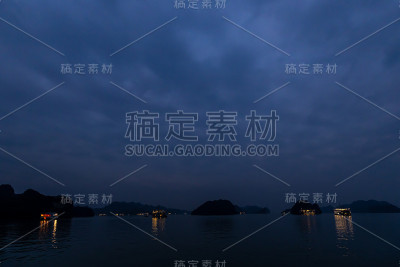 越南下龙湾的日落