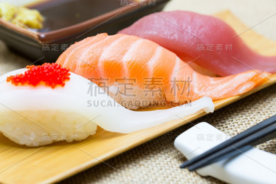 寿司套餐，日本料理