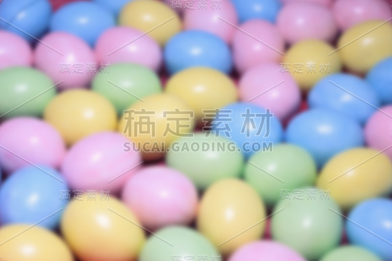 模糊的彩色复活节彩蛋