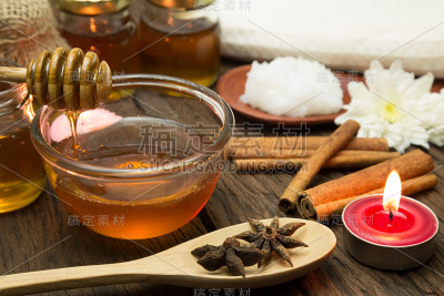 蜂蜜和水疗