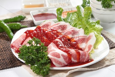生猪肉或火腿