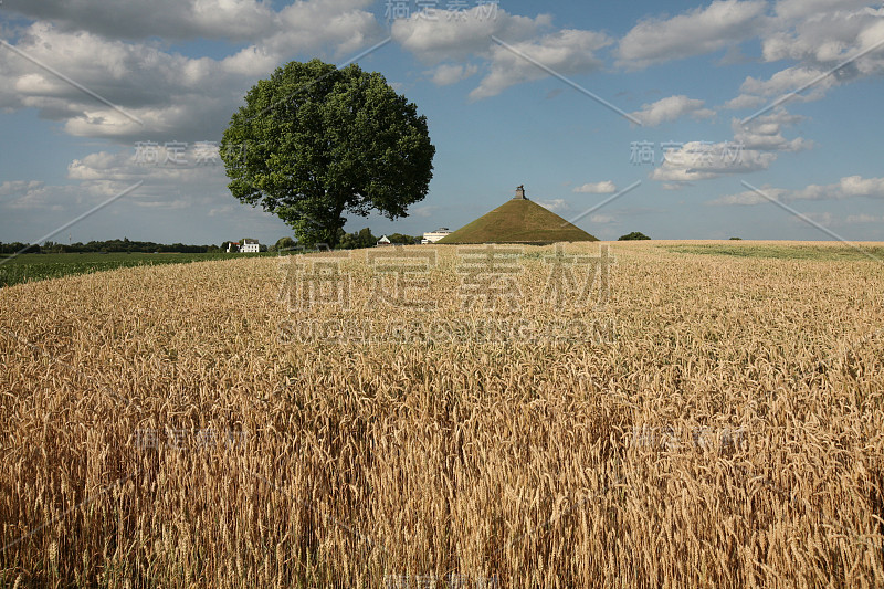 滑铁卢战场:比利时布鲁塞尔附近的滑铁卢战场(1815年