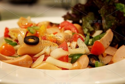 香肠沙拉