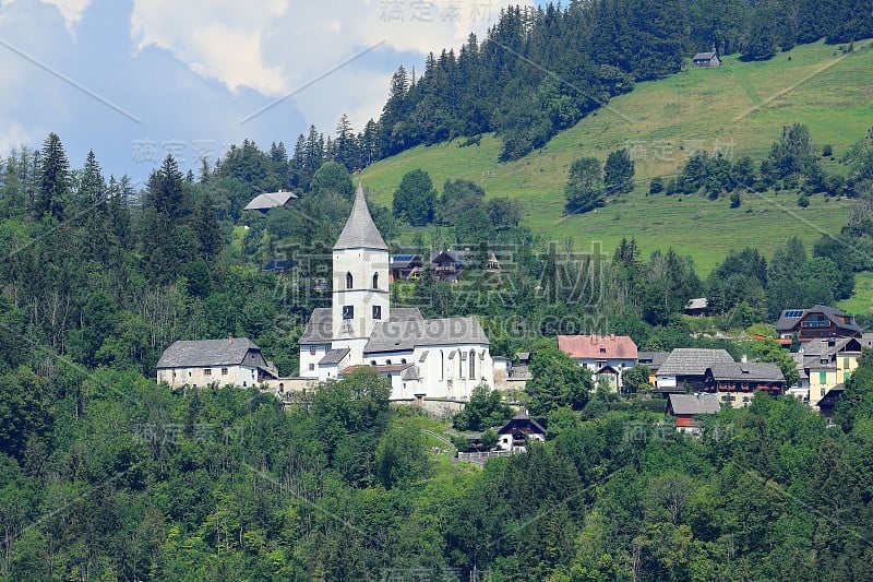 圣乔治天主教堂Pürgg村，阿尔卑斯山(Alpes, Alps, Alpi, Alps, Alpe)