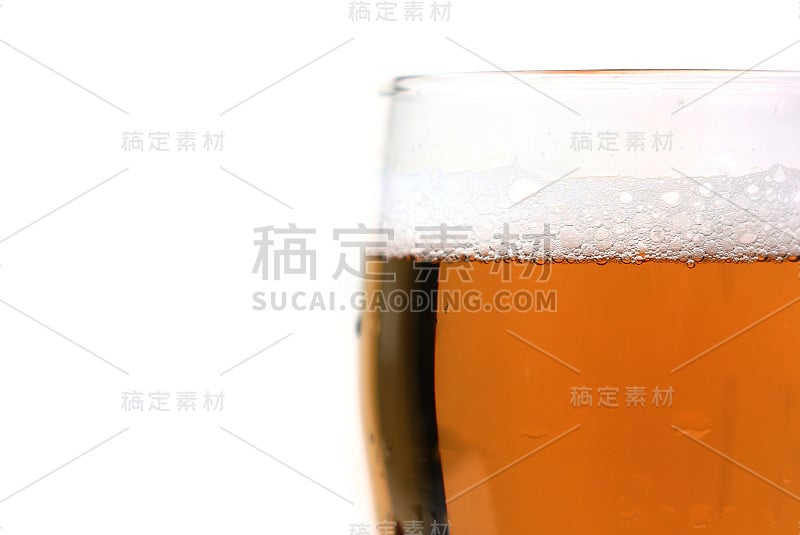 喝杯啤酒