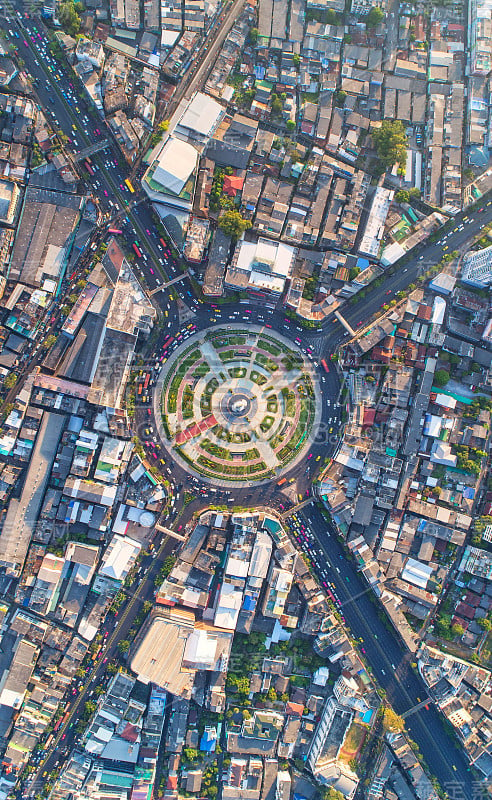 鸟瞰图，道路环岛