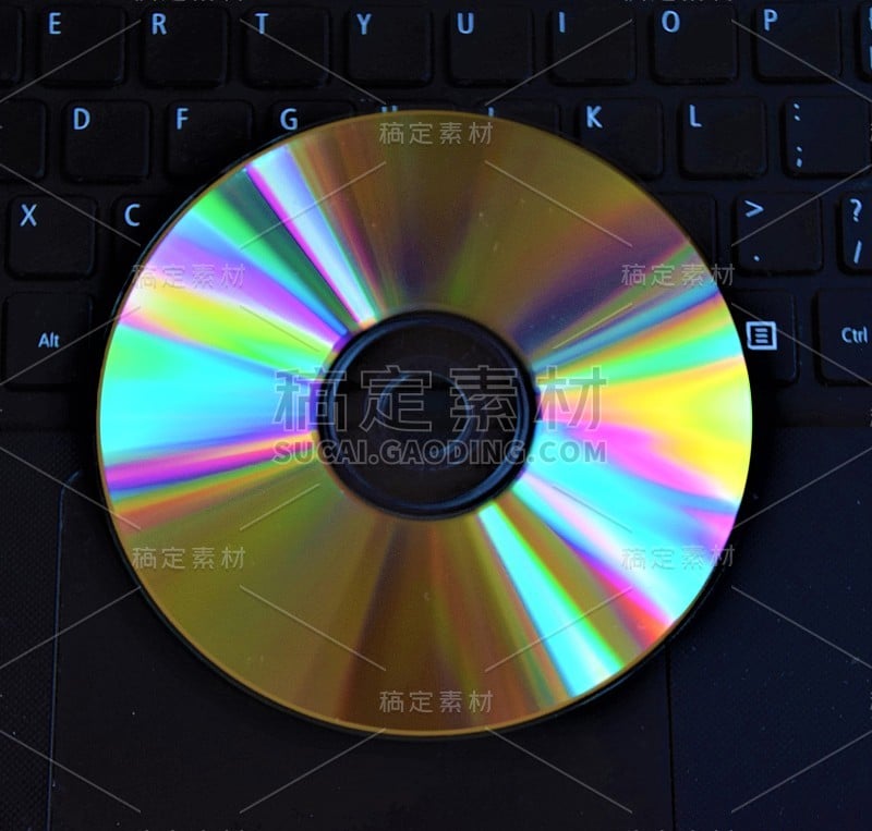 CD DVD在笔记本电脑键盘上