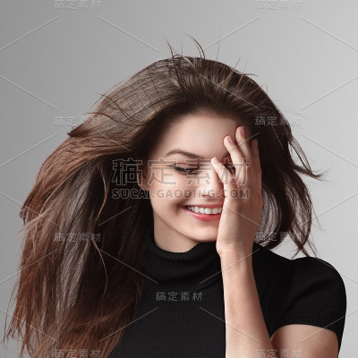 美丽的年轻女子