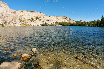 高山可能湖