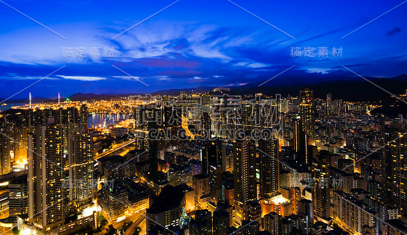 香港大厦夜景-从公寓眺望