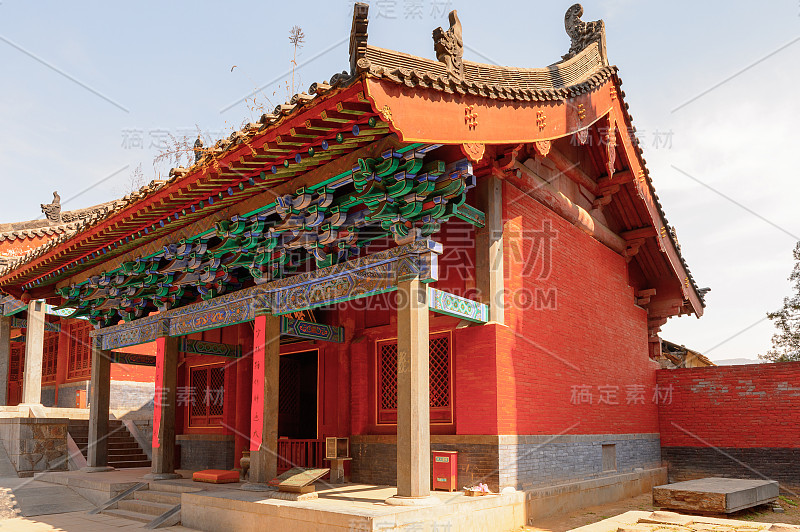 在正宗少林寺(少林寺)的宝塔，一个禅宗佛教寺庙。联合国教科文组织世界遗产