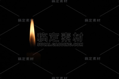 点燃的蜡烛