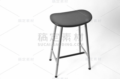 凳子