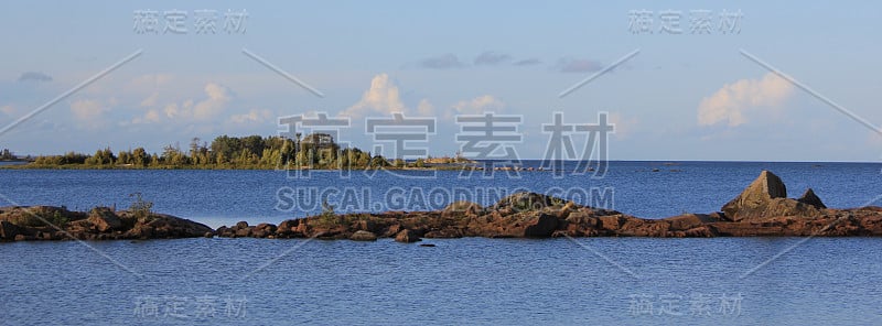 瑞典凡恩湖岸边的风景。