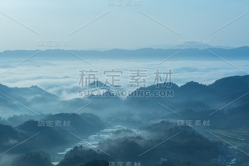 紫喜鹊梯田是中国风景区、自然文化遗产、水利风景区。