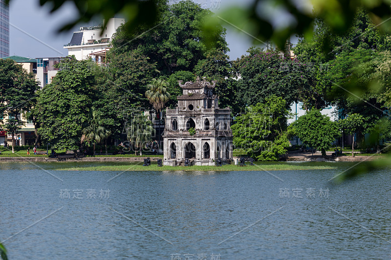 还剑湖上的海龟塔。河内