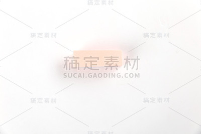 白色背景的粘性记事本