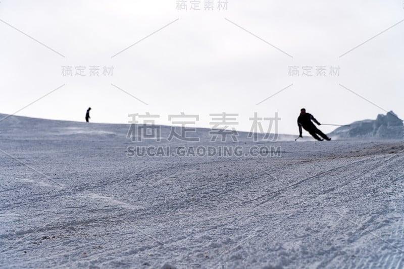 滑雪运动