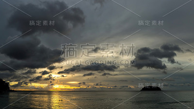 海上日落