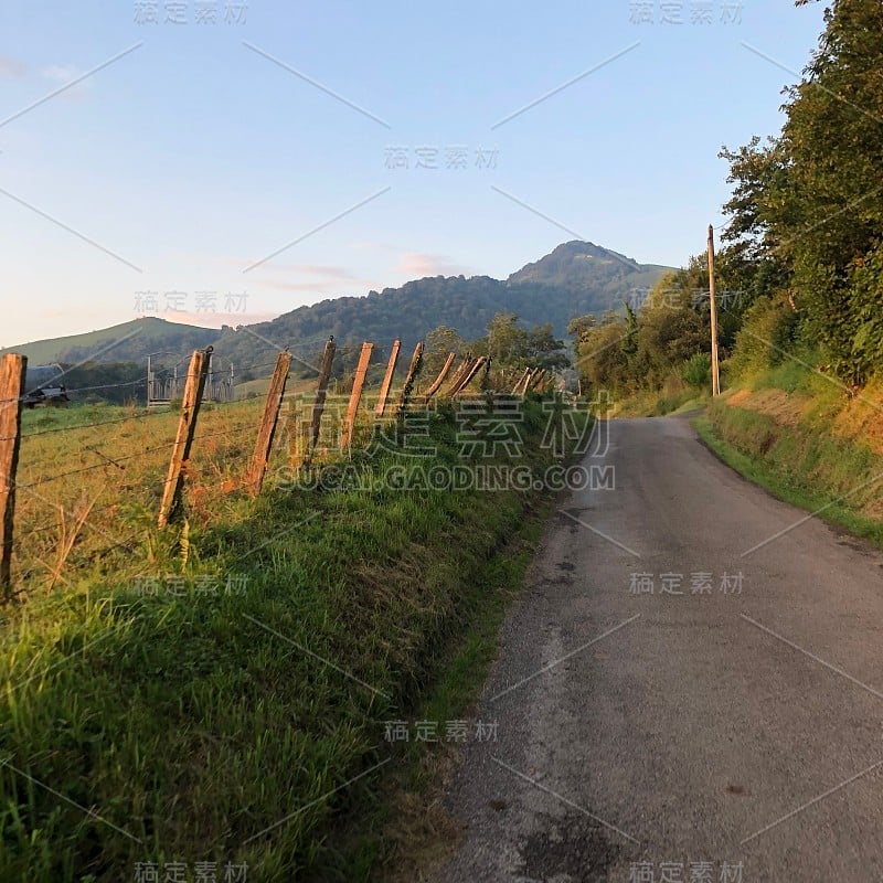 通往孔波斯特拉的风景，通往西班牙圣地亚哥朝圣者的道路