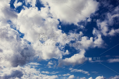 蓝天白云