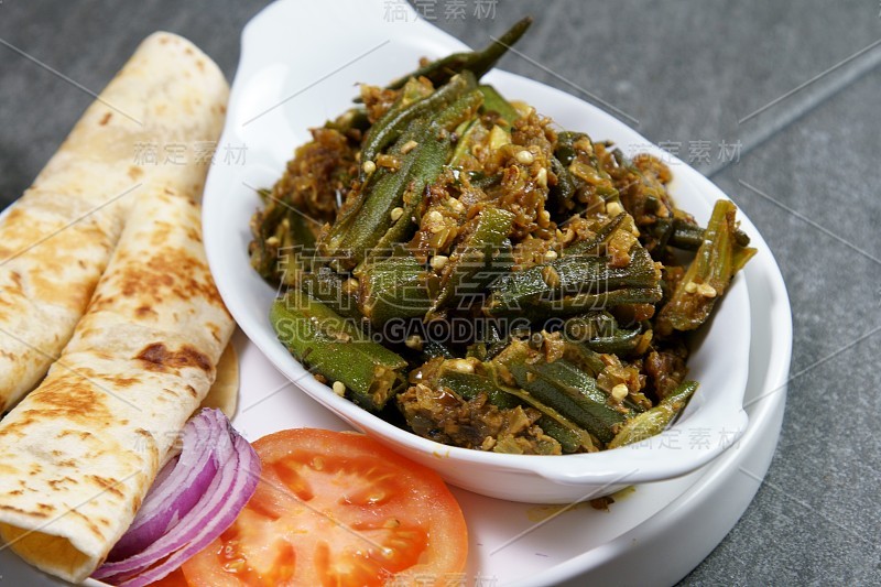 Bhindi Masala或填充Bhindi或秋葵，一种印度蔬菜