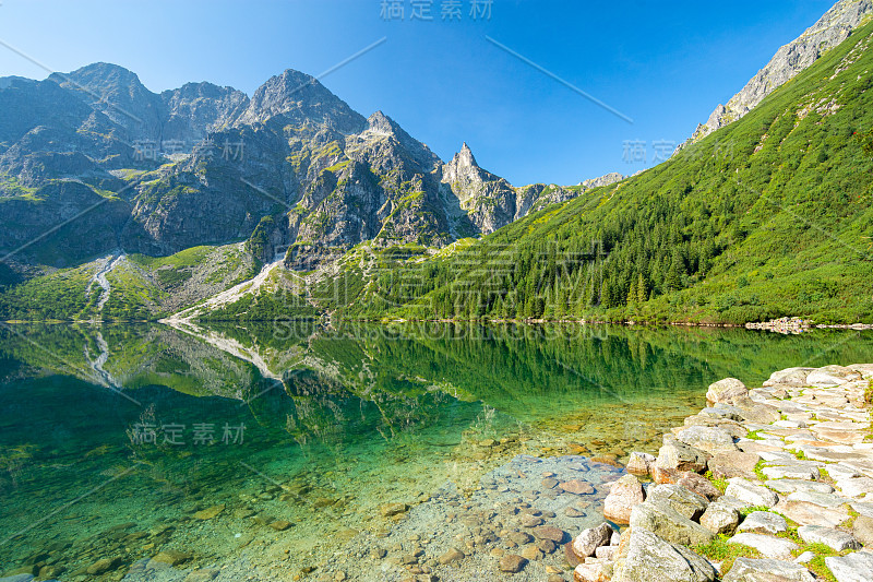 波兰高地塔特拉斯的翡翠山湖海眼