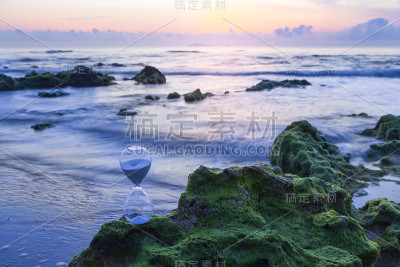 沙漏，金色的时间之沙