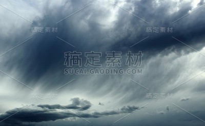 大平原上有雷雨