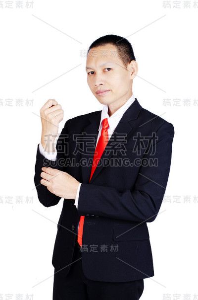 亚洲商人聪明的家伙，皮肤头发型，站立动作孤立在白色背景