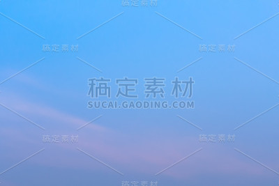 美丽的光从自然日落每天。