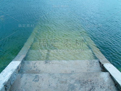 通往阴间的阶梯