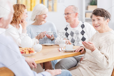 咖啡在家里