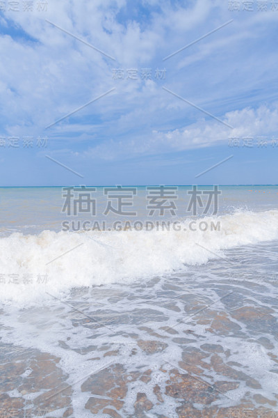 初夏的一天，阳光明媚