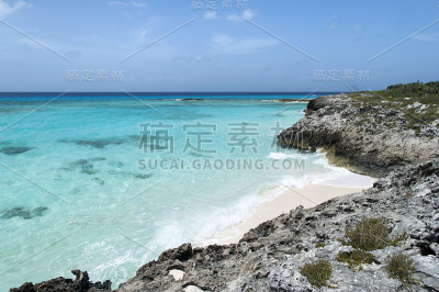 半月礁岩海岸线