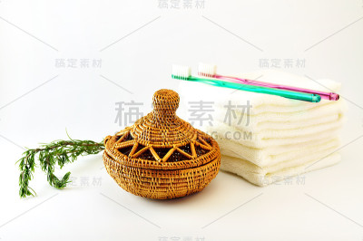 牙刷和毛巾