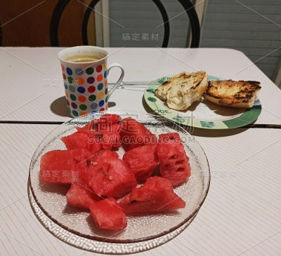 完整的早餐