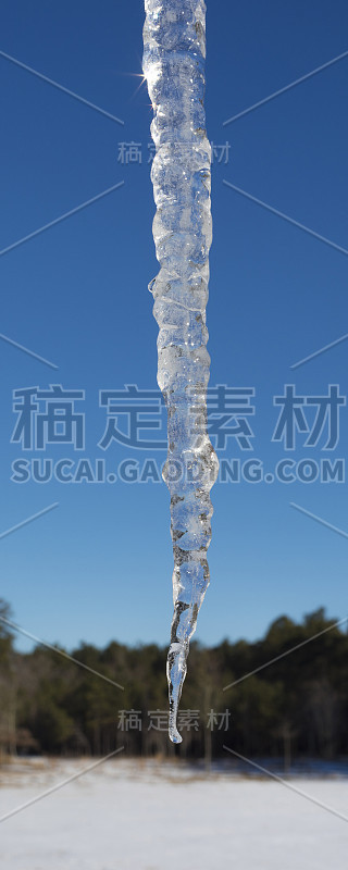 北卡罗莱纳飓风后的冰柱